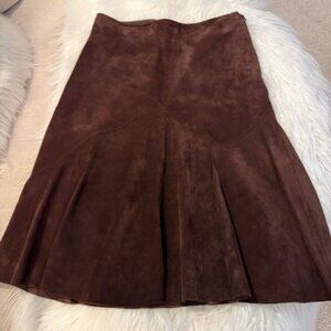 MID LENGTH DEEP BROWN SUEDE SKIRT